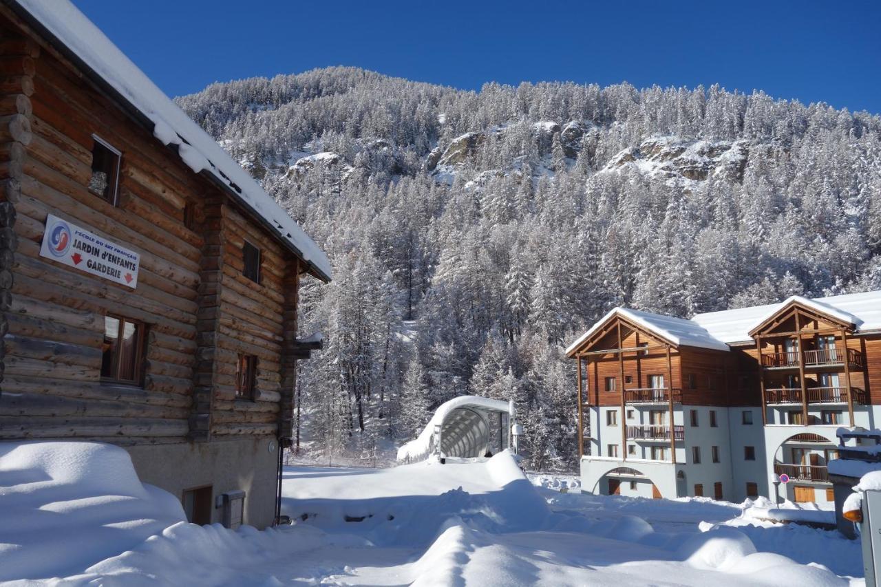 Skis Aux Pieds Dans Un Appartement Cosy Au Coeur Du Queyras Молин-ан-Кейра Экстерьер фото