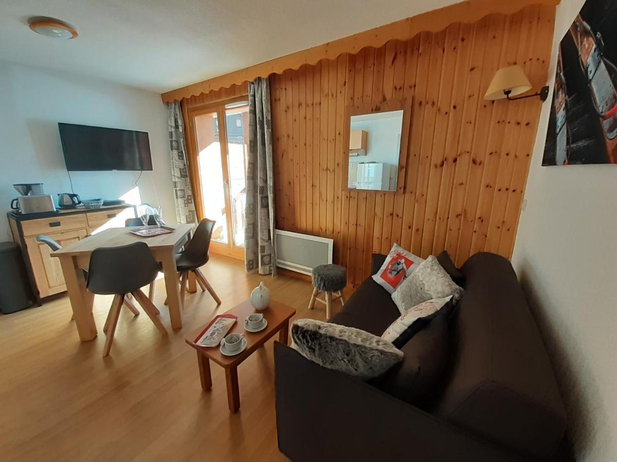 Skis Aux Pieds Dans Un Appartement Cosy Au Coeur Du Queyras Молин-ан-Кейра Экстерьер фото